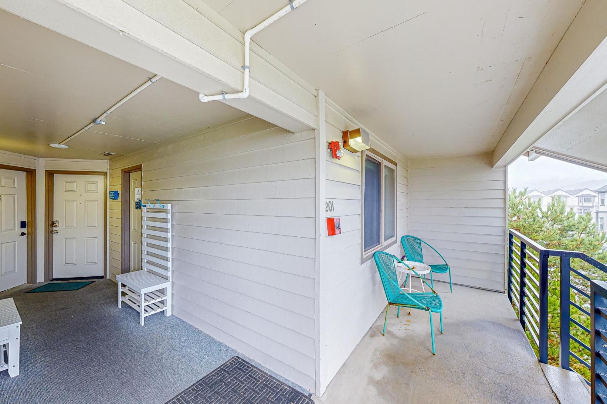 ​Rock Creek Inn Vacation Condos Rockaway Beach Room photo